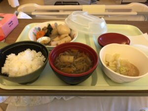 病院食　おでん